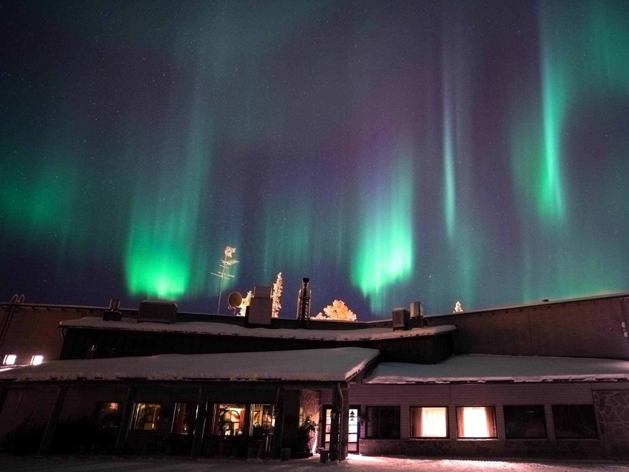 Santa'S Hotel Aurora & Igloos Luosto Exterior photo